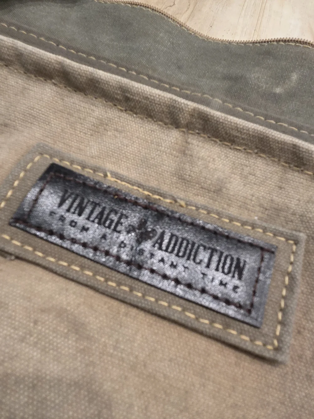 Vintage Addiction Messenger Crossbody Peace Bag